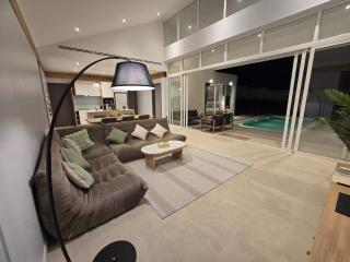 3x Luxury BRAND NEW VILLA and Near Beach - 8