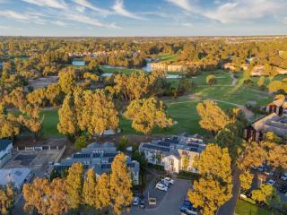 The Sebel Swan Valley the Vines - 4