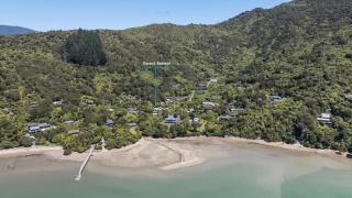 Kereru Retreat at Moetapu Bay - 0