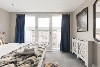 Modern 2BR Flat close to Queen's Park - 6