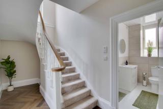 Large 6BR Home Parking Near Arbroath Beach - 6