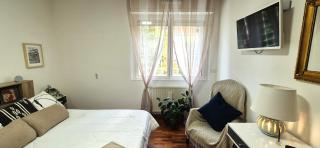 EUR Fenix Apartment free parking family - 7