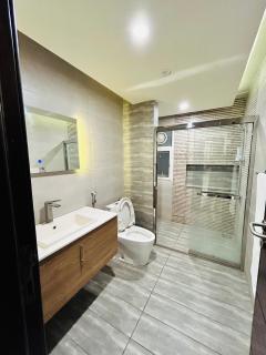 Margalla Hills Executive One Bedroom Elysium Tower By LMY - 1