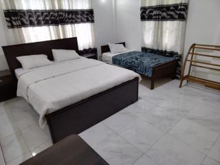 Sunrise Holiday Bungalow - 2