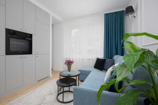 Ochota Bright Studio for 4 Close to Och Teatr by Noclegi Renters - 2