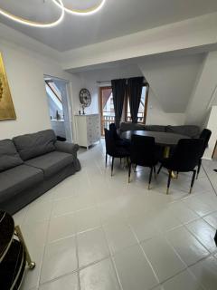 Golden Lion Zakopane Apartment - 4