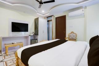 Townhouse Varanasi IP Sigra Mall - 2