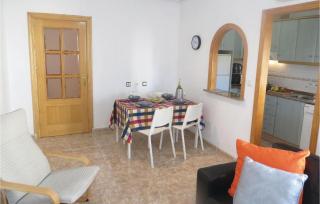 Beautiful Apartment In Torrevieja - 7
