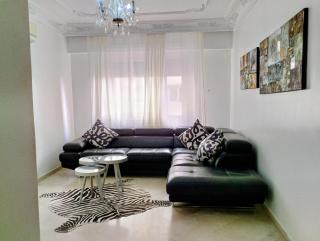 Splendid appartament a 3 Min de la mer et de la mosquée hassan 2 - 0