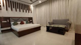 Hotel tathagat bodhgaya near main temple - 7