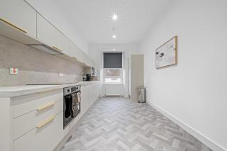 Loch Lomond Hillside Retreat - 7