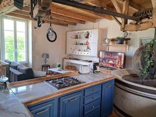 Gîte insolite dans un moulin à eau avec spa privatif - 9