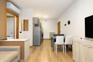 Modern Retreat with AC & Fast Wi-Fi - 1