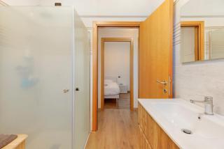 Modern Retreat with AC & Fast Wi-Fi - 3