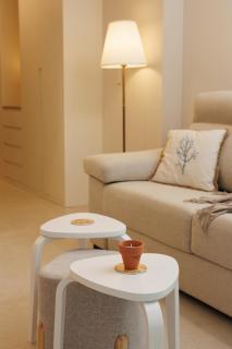MARBELLA BANUS SUITES - Banús - Medina Garden - Brand New 1BR - 1BA - Outdoor Terrace - Bright & Modern - Pool - Steps from Puerto Banús Marina - Walk to El Corte Ing Luxury Shopping Mall - 9