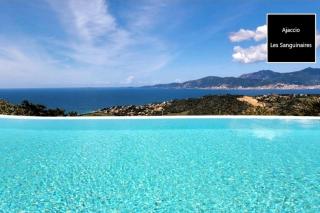 Villa de standing 12 couchages - vue sur mer - piscine à débordement chauffée - 8