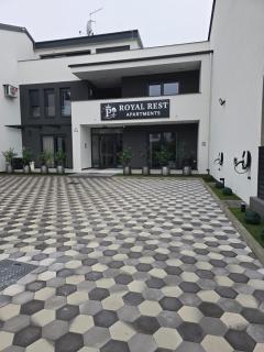 Royal Rest Apartments Karlovac - 0
