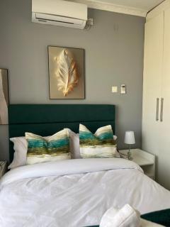 Sunset View Apartments - 6