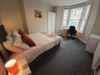 Douglas House By Cliftonvalley Apartments - 3