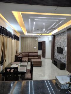 Havenory Homestay by GRV Group YR3 Luxury 4BHK apartment - 0