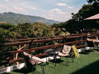Issara Boutique Winery Hotel - 5