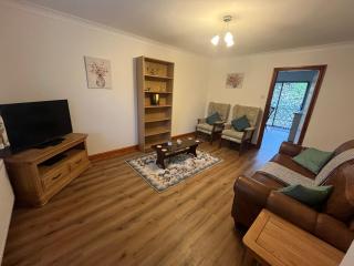 Alpine Stays - Entire home Newly refurbished - 8