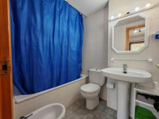 Chimenea, terraza y parking- Tu refugio acogedor - Besiberri 3 - 2