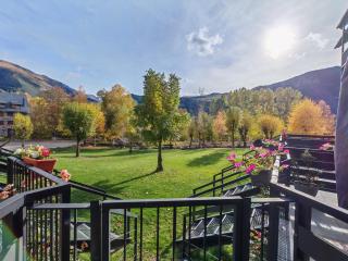 Chimenea, terraza y parking- Tu refugio acogedor - Besiberri 3 - 1