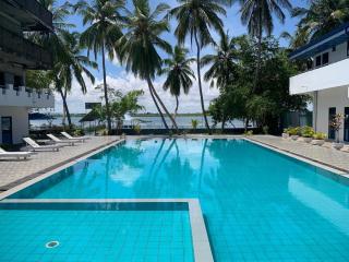 Treatooo Lake resort - 7