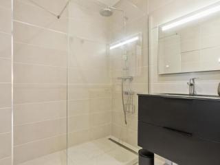 Appt 4 étoiles -2 chambres - Piscine - wifi - clim - 1