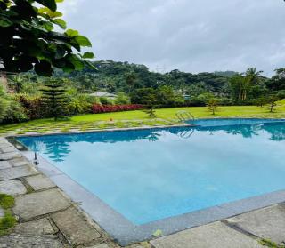 Mirage Luxuria Inn - 4