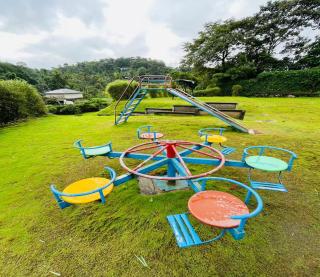 Mirage Luxuria Inn - 1