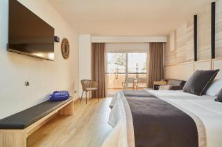 Invisa Hotel Club Cala Blanca - 7