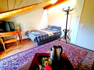 City Centre Suits 2 - 0