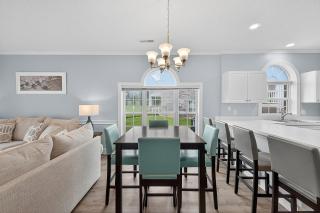 Magnolia Place 4789-104 - 8