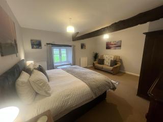 The Old Farmhouse, Yealand Redmayne, near Carnforth - 3