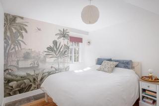 Stylish 3-Bed Home Close to Stansted Airport - 7