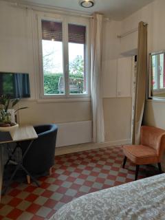 Studio épicéa avec jardin et stationnement dans charmante propriété proche gare - 6