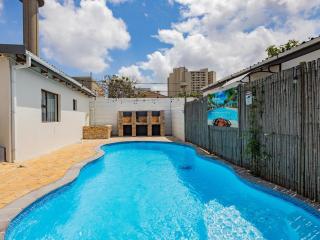 La Bella Vida Self Catering Apartments - 8