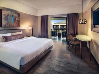Mercure Bali Legian - Legian - 3