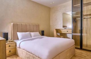 Cleo Patra Pyramids Tower Inn - 9