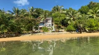 Crane Island Seafront Villa - 6