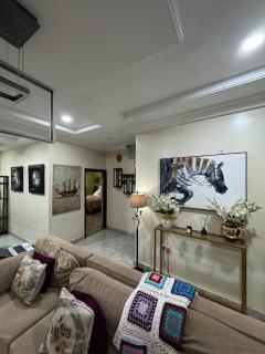 The Platinum Independence Suite - 7