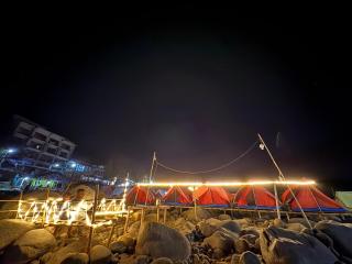 Front view campsite - 7