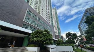 Studio Condo in IT Park with Fully equipped kitchen Fast WiFi Netflix - 2