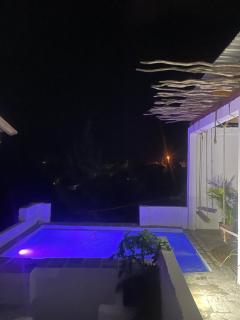 Madenge Apartments - 1