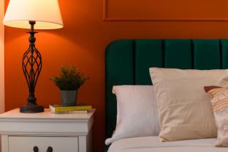 Ivory Residence - Modern Minimalist Studio Apartment - 3