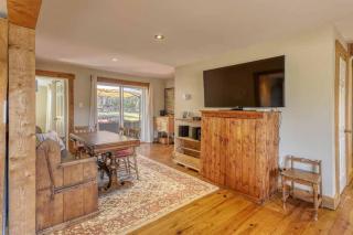 Cozy 3 bedroom cottage 8 min from North side Tremblant - 2