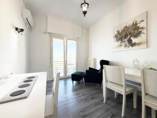 Glyfada Center Apt 11 - 4