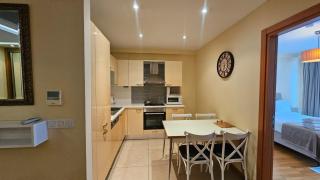 Taksim'de 2 yatak odalı daire, güvenlik, havuz, spa, otopark - 2